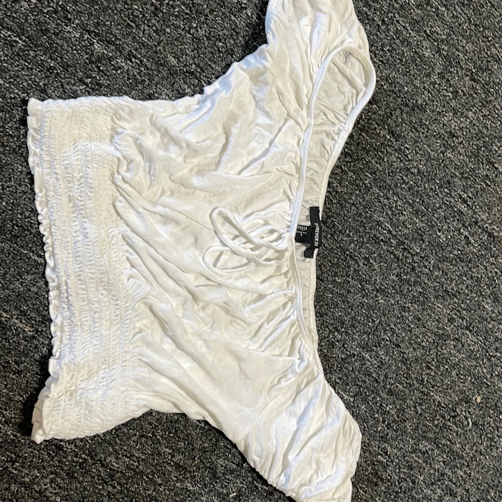 cropped off the shoulders shirt